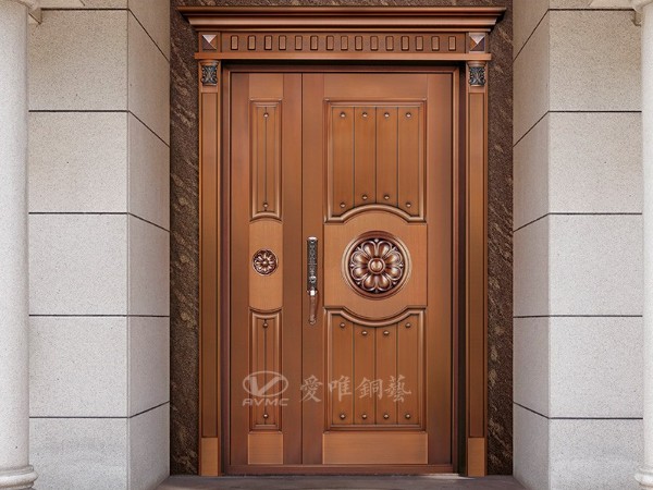 佛山銅門(mén)廠家的別墅銅門(mén)的銅裝飾