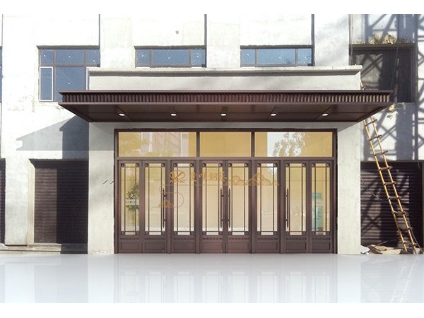 真銅門和仿銅門的差別？