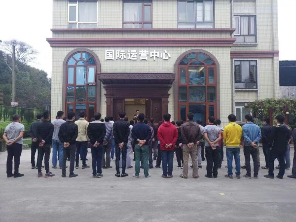 第十屆電子商務十大牛商評選之單仁資訊精英伙伴為愛唯銅門助力